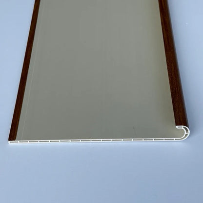 Stair tread (colour-matched)