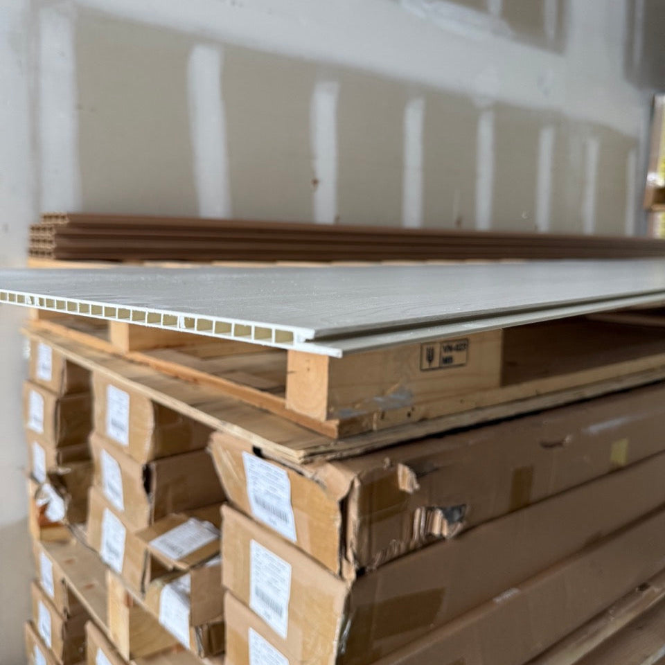 Nroro 62AF Ivory Oak flat panel