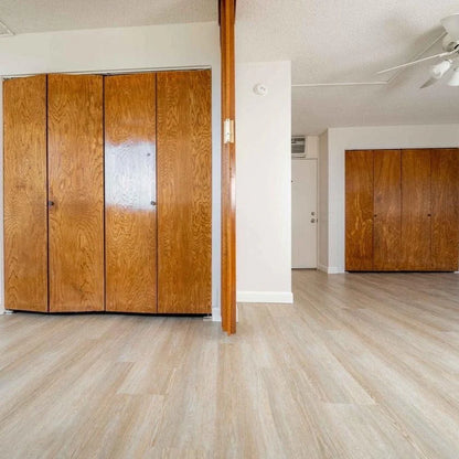 Premium Rustic Oak · SA57